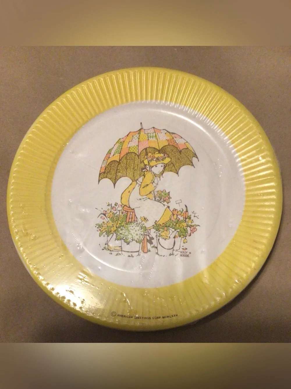 Vintage 70s HOLLY HOBBIE Dessert Paper Plates 2 packs of 8 (16 total) Sealed 7”